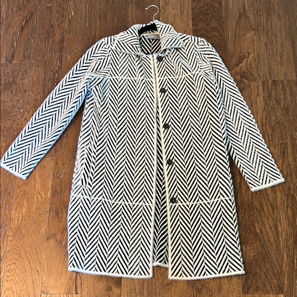 Cyrus Monochrome Chevron Trench Coat